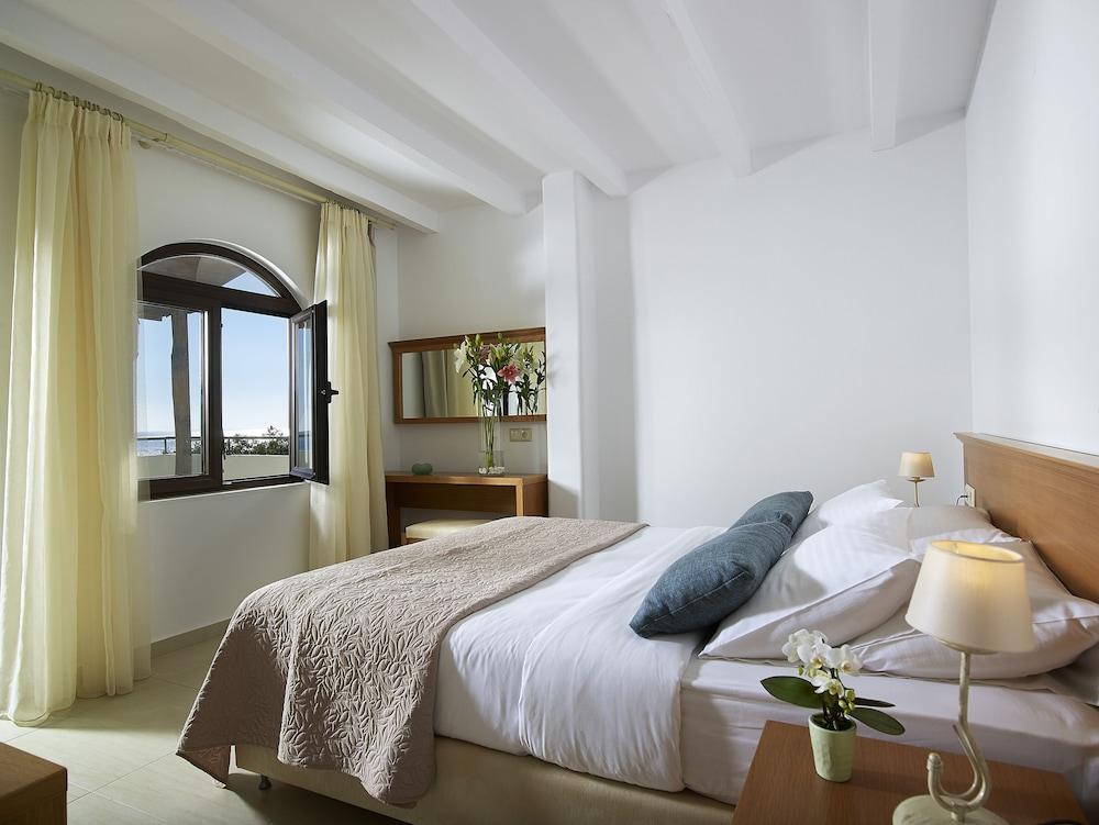 Coriva Beach Hotel & Bungalows Кутсунари Экстерьер фото